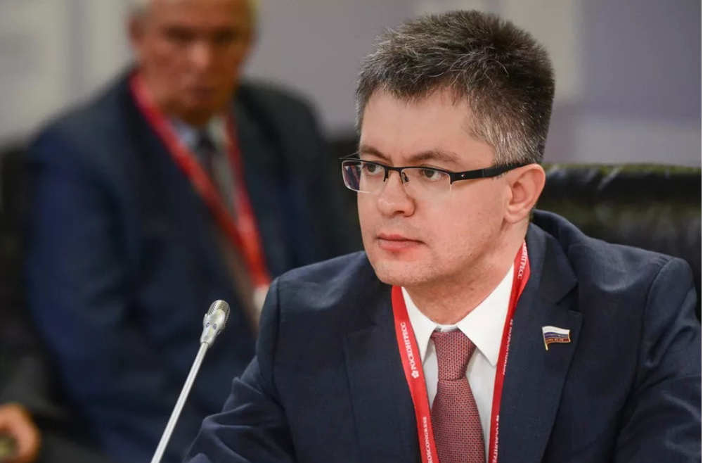 Російського депутата Ісламова за підтримку військового вторгнення заочно засудили до 15 років